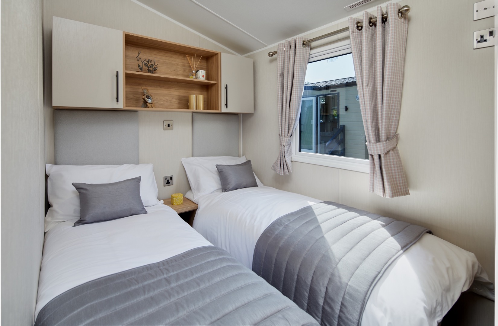Elite 3 Bed Caravan