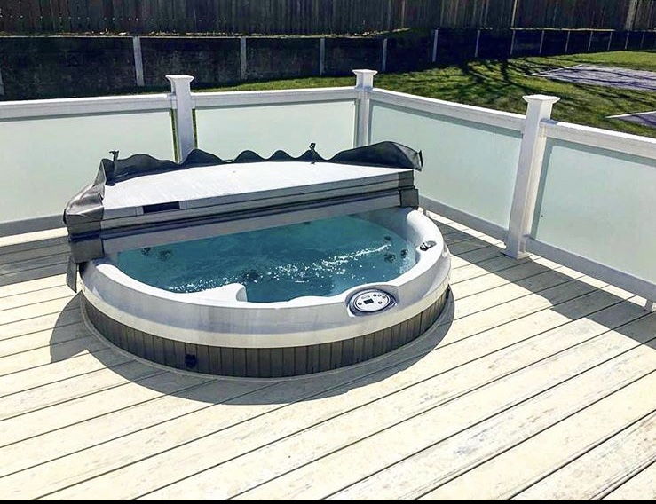 Signature 3 Bed with Hot Tub \u0026 Decking